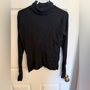Women’s express turtleneck
